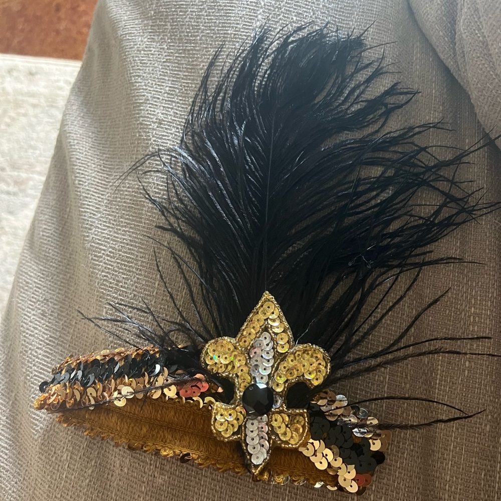 Black and Gold fleur de lis flapper headband
